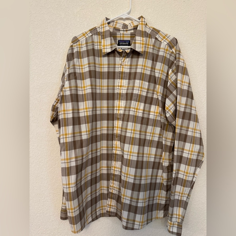 Patagonia plaid cotton button up size XL